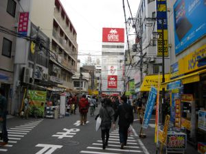 ���{���S����