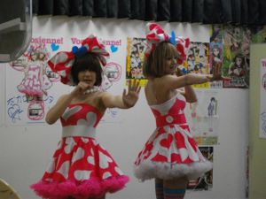 �{�J���W�F���k