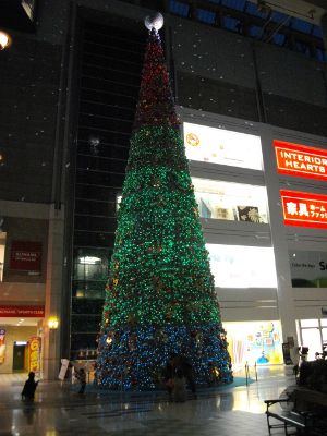 �L���i���K�[�f���̃N���X�}�X�c���[