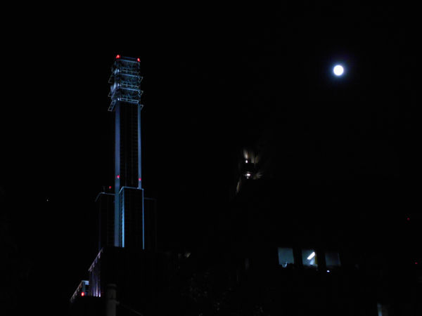 �֐��d�͂Ɩ���