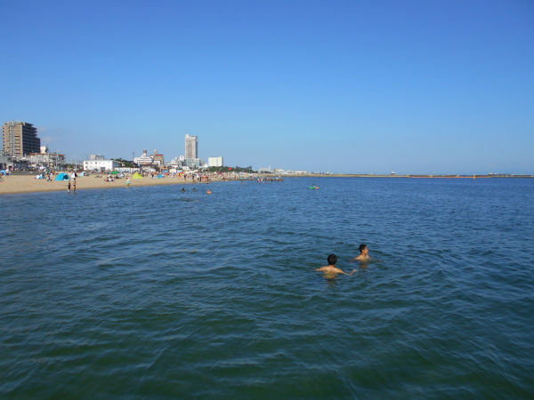 �{���Y���X�g�T�}�[