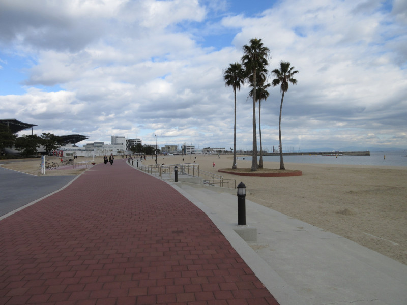 �����Ă��{���r�[�` 2025