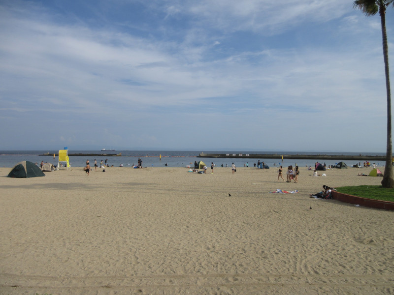 夏は当然須磨ビーチ