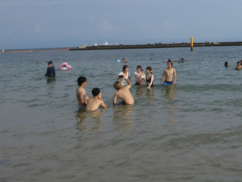 夏は当然須磨ビーチ