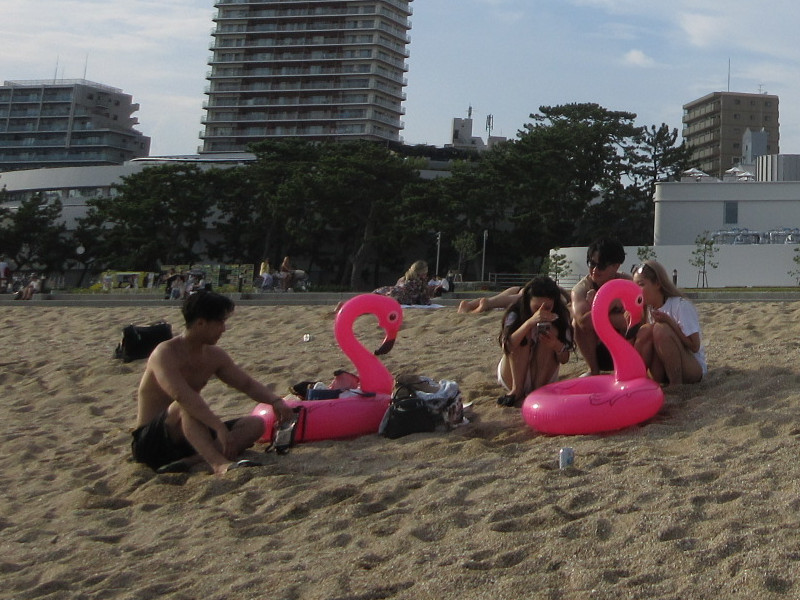 夏は当然須磨ビーチ