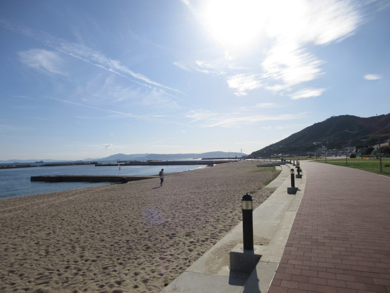 秋風の須磨ビーチ