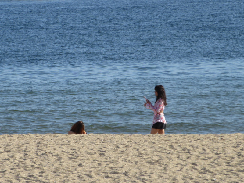 秋風の須磨ビーチ