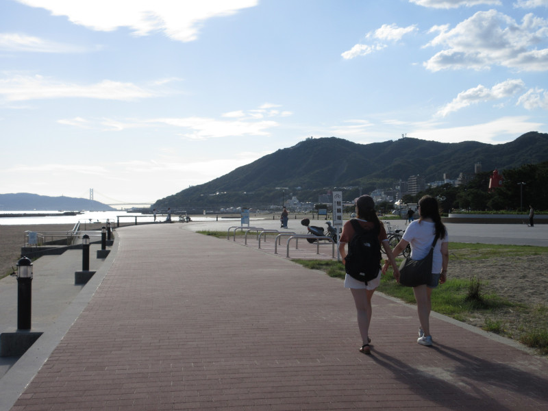 秋風の須磨ビーチ