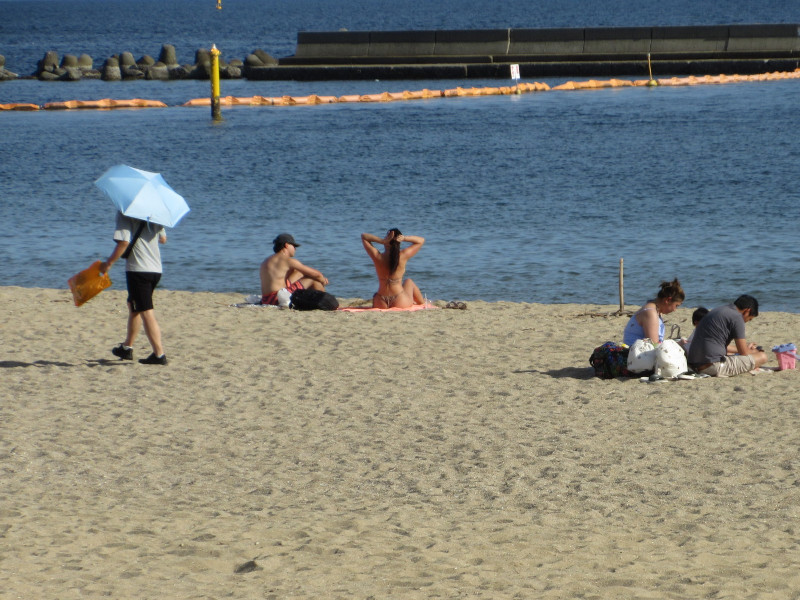 秋風の須磨ビーチ