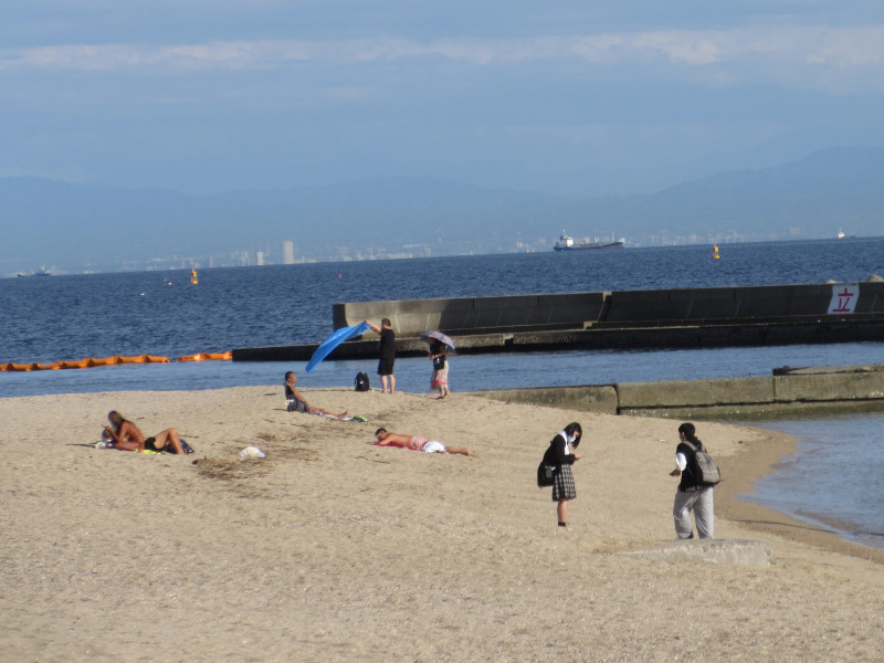 秋風の須磨ビーチ