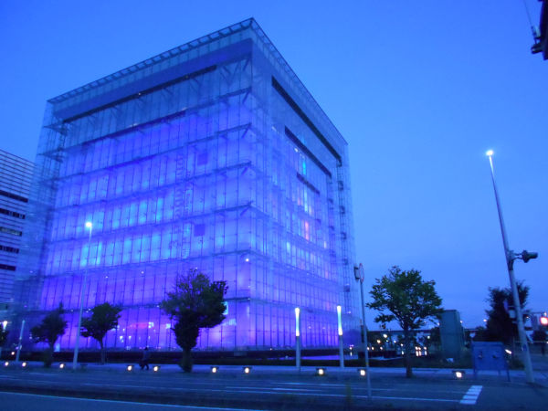 �l�Ɩh�Ж����Z���^�[ �F��